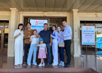 ШЫМКЕНТ ҚАЛАСЫ МӘСЛИХАТТЫҢ ХАТШЫСЫ РЕФЕРЕНДУМДА ДАУЫС БЕРДІ