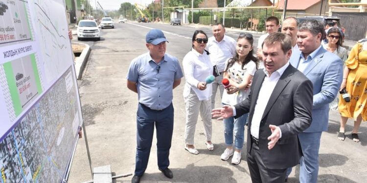 ҚОНАЕВ ДАҢҒЫЛЫНЫҢ ЖАЛҒАСЫ МЕН АДЫРБЕКОВ КӨШЕСІНІҢ БІР БӨЛІГІ УАҚЫТША ПАЙДАЛАНУҒА БЕРІЛДІ