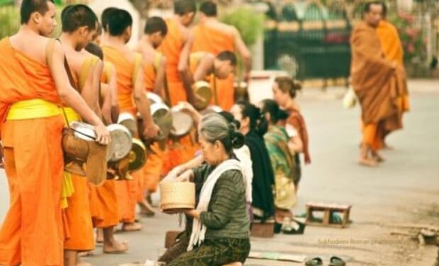 Қазақстандықтар визасыз басқа тағы бір елге шыға алады .