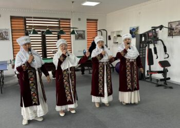 САУРАН АУДАНЫНДА“ҚАРТТАРЫМ АСЫЛ-ҚАЗЫНАМ” ЖӘНЕ “ЕҢБЕК КҮНІНЕ” АРНАЛҒАН ІСШАРА ӨТТІ