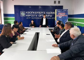 ОТЫРАР АУДАНЫНДА ДЕСТРУКТИВТІ ДІНИ АҒЫМДАРДЫҢ АЛДЫН АЛУ БОЙЫНША ТҮСІНДІРМЕ ЖҰМЫСТАРЫ ЖҮРГІЗІЛДІ