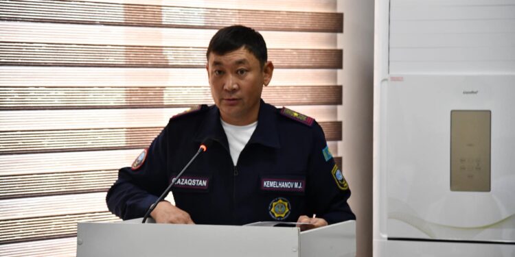 КЕЗЕКТІ АППАРАТ МӘЖІЛІСІ ӨТТІ ОТЫРАР АУДАНЫНДА