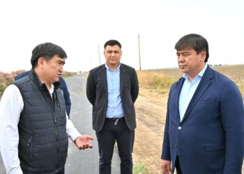 ТҮРКІСТАН: ОБЛЫС ӘКІМІНІҢ БІРІНШІ ОРЫНБАСАРЫ АТҚАРЫЛЫП ЖАТҚАН ЖҰМЫСТАРДЫҢ САПАСЫН ҚАТАҢ БАҚЫЛАУДЫ ТАПСЫРДЫ.