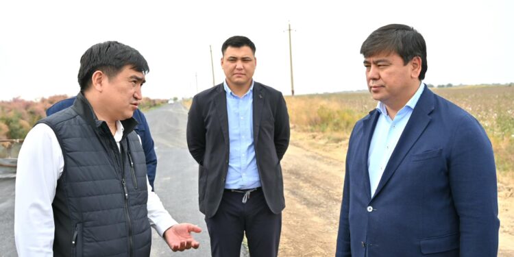 ТҮРКІСТАН: ОБЛЫС ӘКІМІНІҢ БІРІНШІ ОРЫНБАСАРЫ АТҚАРЫЛЫП ЖАТҚАН ЖҰМЫСТАРДЫҢ САПАСЫН ҚАТАҢ БАҚЫЛАУДЫ ТАПСЫРДЫ.