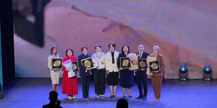 ТҮРКІСТАН: «БЕДЕЛДІ БАЛАЛАР АУРУХАНАСЫ» МӘРТЕБЕСІНЕ ИЕ БОЛДЫ.