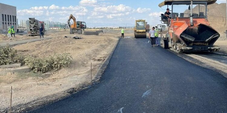 ТҮРКІСТАН ОБЛЫСЫНДА ЖОЛ ЖӨНДЕУ САЛАСЫНДА БИЫЛ 159 НЫСАН ПАЙДАЛАНУҒА БЕРІЛЕДІ.