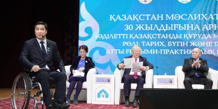 ТҮРКІСТАНДА ҚАЗАҚСТАН МӘСЛИХАТТАРЫНЫҢ 30 ЖЫЛДЫҒЫНА АРНАЛҒАН ҒЫЛЫМИ-ПРАКТИКАЛЫҚ КОНФЕРЕНЦИЯ ӨТТІ.