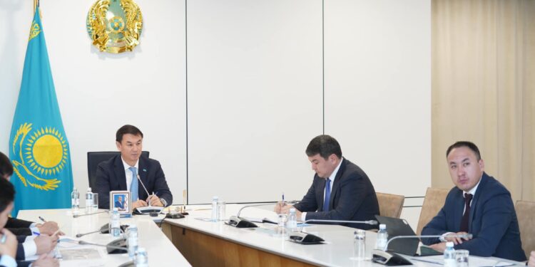 ТҮРКІСТАН ОБЛЫСЫНЫҢ АГРОӨНЕРКӘСІП КЕШЕНІН ДАМЫТУ ЖОЛДАРЫ ҚАРАЛДЫ.