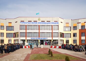 ТҮРКІСТАН ОБЛЫСЫНДА 50 МЕКТЕПТІҢ ҚҰРЫЛЫСЫ ЖҮРІП ЖАТЫР.