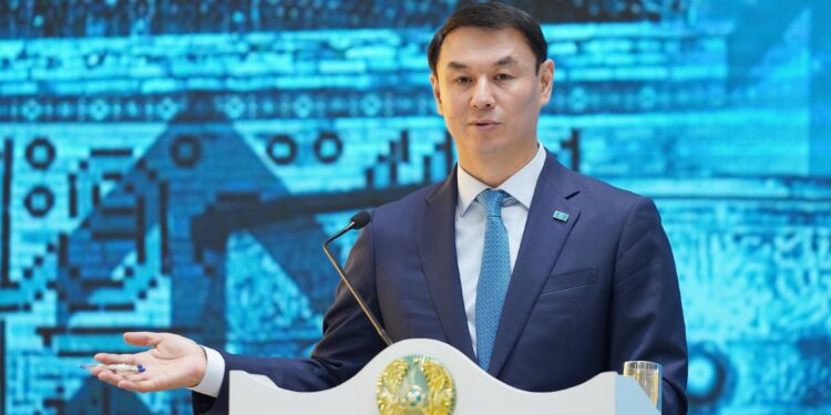 ТҮРКІСТАН ОБЛЫСЫНДА АӘК АЛУШЫЛАР САНЫ 2 ЕСЕ АЗАЙДЫ.