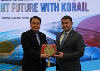 ТҮРКІСТАН ОБЛЫСЫНЫҢ ДЕЛЕГАЦИЯСЫ КОРЕЯ КОМПАНИЯЛАРЫМЕН КЕЛІССӨЗДЕР ЖҮРГІЗДІ.