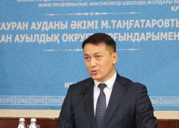 САУРАН АУДАН ӘКІМІ ЖАҢА ИҚАНДЫҚ ТҰРҒЫНДАРМЕН ЕСЕПТІ КЕЗДЕСУІН ӨТКІЗДІ.