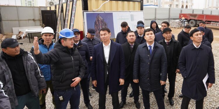 ДАРХАН САТЫБАЛДЫ ҚАЗАҚ-КОРЕЙ БІРЛЕСКЕН БІЛІМ ОРДАСЫНЫҢ ҚҰРЫЛЫС АЛАҢЫНДА БОЛДЫ