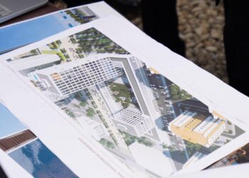 ДАРХАН САТЫБАЛДЫ ҚАЗАҚ-КОРЕЙ БІРЛЕСКЕН БІЛІМ ОРДАСЫНЫҢ ҚҰРЫЛЫС АЛАҢЫНДА БОЛДЫ.