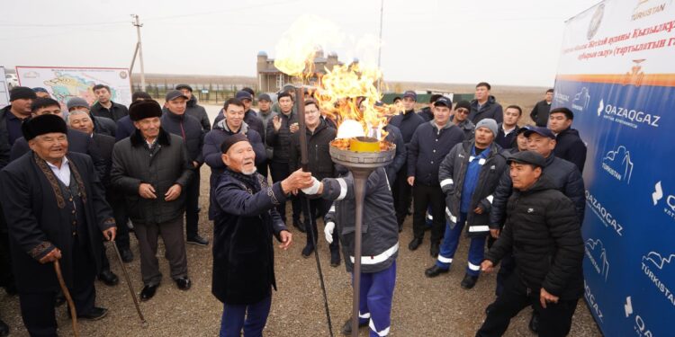 ТҮРКІСТАН: ЖЕТІСАЙДА 10 ЕЛДІ МЕКЕНДІ ГАЗБЕН ҚАМТИТЫН ГАЗ ҚҰБЫРЫ ІСКЕ ҚОСЫЛДЫ