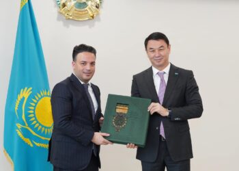 ТҮРКІСТАНДА ХАЛЫҚАРАЛЫҚ ТАЛАПҚА САЙ КІЛЕМ ФАБРИКАСЫ САЛЫНАДЫ.