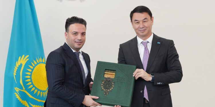 ТҮРКІСТАНДА ХАЛЫҚАРАЛЫҚ ТАЛАПҚА САЙ КІЛЕМ ФАБРИКАСЫ САЛЫНАДЫ