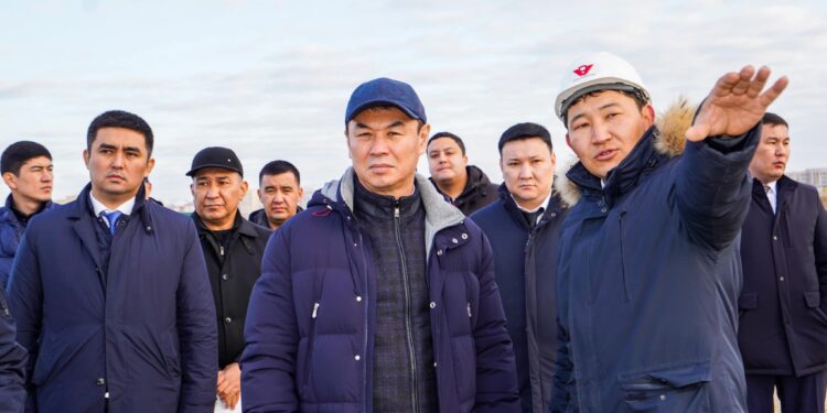 ДАРХАН САТЫБАЛДЫ ЖАҢА СПОРТ НЫСАНДАРЫНЫҢ ҚҰРЫЛЫСЫН ҚАДАҒАЛАДЫ