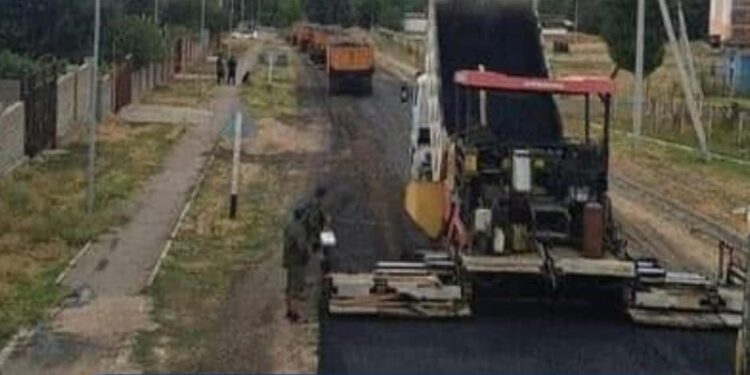 ТҮЛКІБАС АУДАНЫНДА ҚАНАҒАТТЫ ЖАҒДАЙДАҒЫ ЖОЛДАРДЫҢ ҮЛЕСІ 80 ПАЙЫЗДАН АСҚАН