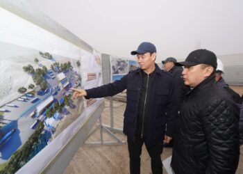 ТҮРКІСТАН ОБЛЫСЫНЫҢ ӘКІМІ КЕДЕН БЕКЕТТЕРІН ЖӨНДЕУ ЖҰМЫСТАРЫМЕН ТАНЫСТЫ.