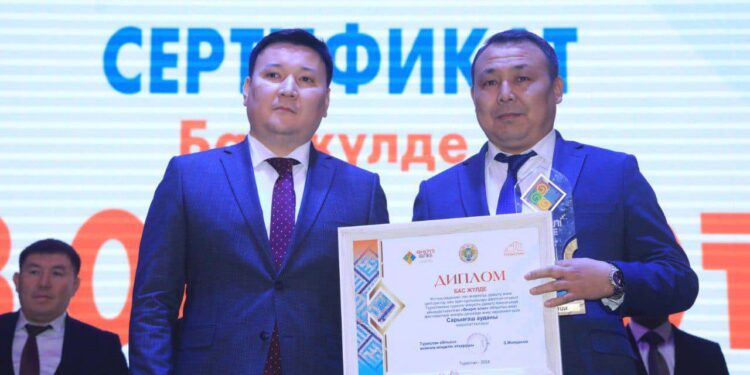 ТҮРКІСТАНДА «ӨНЕРЛІ ӨЛКЕ» ОБЛЫСТЫҚ ӨНЕР ФЕСТИВАЛІНІҢ ЖЕҢІМПАЗЫ МЕН ЖҮЛДЕГЕРЛЕРІ МАРАПАТТАЛДЫ