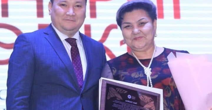 «ӨНЕРЛІ ӨЛКЕ» ОБЛЫСТЫҚ ӨНЕР ФЕСТИВАЛІНДЕ САУРАН АУДАНЫ І ОРЫН ЖЕҢІМПАЗЫ АТАНДЫ