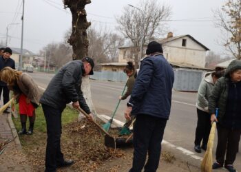 ТҮРКІСТАН: ТӨЛЕБИДЕ ӨТКЕН СЕНБІЛІККЕ МЫҢНАН АСА АДАМ ҚАТЫСТЫ.