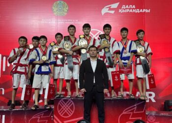 ҚАЗАҚ КҮРЕСІНЕН ТҮРКІСТАН ОБЛЫСЫНЫҢ БАЛУАНДАРЫ ҚОС ТУРНИРДЕ ТОП ЖАРДЫ
