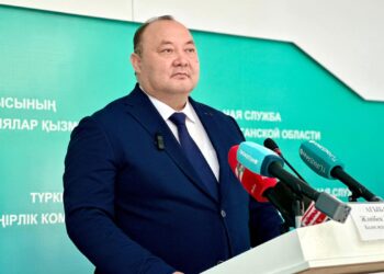 КЕЛЕС АУДАНЫНДА ЕЛІМІЗДЕГІ ЕҢ ІРІ ЖЫЛЫЖАЙ КЕШЕНІ САЛЫНЫП ЖАТЫР.