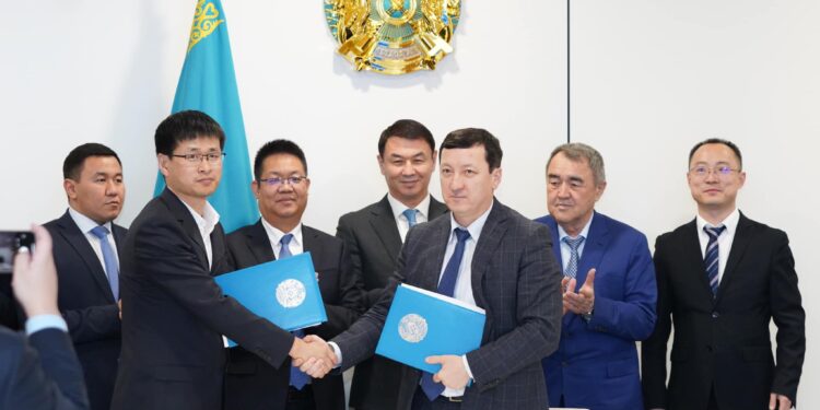 ТҮРКІСТАН ОБЛЫСЫНДА ІРІ ИНВЕСТИЦИЯЛЫҚ ЖОБАЛАР ЖҮЗЕГЕ АСУДА.