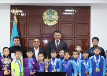 МӘДЕНИЕТ ЖӘНЕ СПОРТ САЛАСЫНДА ЖЕТІСТІКТЕРГЕ ЖЕТКЕН МАМАНДАР МАРАПАТТАЛДЫ.