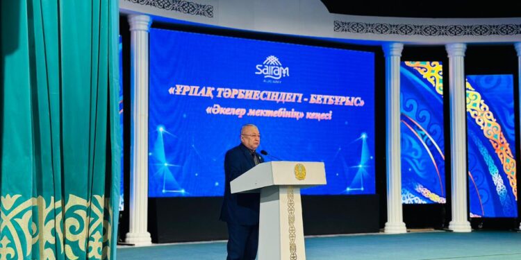 ТҮРКІСТАН: САЙРАМДА «ҰРПАҚ ТӘРБИЕСІНДЕГІ БЕТБҰРЫС» ТАҚЫРЫБЫНДА ТАҒЫЛЫМДЫ ЖИЫН ӨТТІ