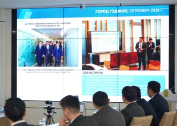 ТҮРКІСТАН ОБЛЫСЫНДА ИНВЕСТИЦИЯ ТАРТУ БАҒЫТЫНДАҒЫ ҚАРҚЫНДЫ ЖҰМЫС ЖАЛҒАСАДЫ