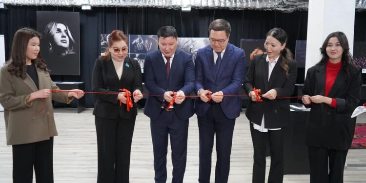 ТҮРКІСТАНДА «ÓZGEEPIC» КРЕАТИВ ХАБЫНЫҢ РЕСМИ АШЫЛУ САЛТАНАТЫ ӨТТІ.