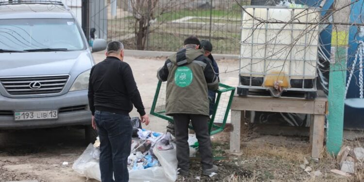 ТҮРКІСТАН:  САРЫАҒАШТА ТАЗАЛЫҚ ЖҰМЫСТАРЫ ТҰРАҚТЫ ТҮРДЕ ЖҮРГІЗІЛУДЕ.