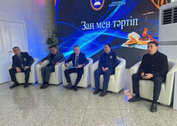 ТҮРКІСТАНДА «ЗАҢ МЕН ТӘРТІП» ТАҚЫРЫБЫНДА ЖАСТАРМЕН КЕЗДЕСУ ӨТТІ.