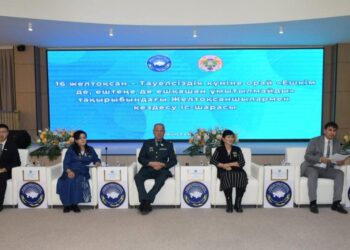 ТҮРКІСТАНДА ТӘУЕЛСІЗДІК КҮНІНЕ ОРАЙ ЖЕЛТОҚСАНШЫЛАРМЕН КЕЗДЕСУ ӨТТІ.