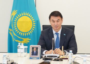 ТҮРКІСТАН ОБЛЫСЫНДА ИНВЕСТИЦИЯ ТАРТУ БАҒЫТЫНДАҒЫ ҚАРҚЫНДЫ ЖҰМЫС ЖАЛҒАСАДЫ