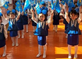 «Аққу» бөбекжай-бақшасы «Қарлығаш» ересек тобы Тәуелсіздік күнін атап өтті.