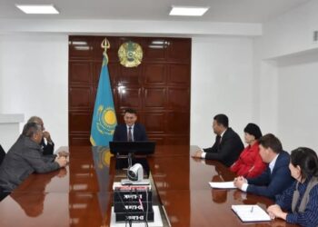 АУДАН ӘКІМІ ҚОҒАМДЫҚ ҰЙЫМДАРДЫҢ ТӨРАҒАЛАРЫМЕН КЕЗДЕСТІ.