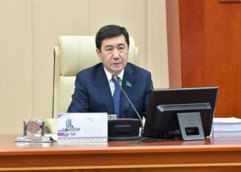 «ТҮРКІСТАН ҚАЛАСЫНЫҢ ЕРЕКШЕ МӘРТЕБЕСІ ТУРАЛЫ» ЗАҢ ЖОБАСЫ ПАРЛАМЕНТ МӘЖІЛІСІНДЕ БІРІНШІ ОҚЫЛЫМДА ҚАБЫЛДАНДЫ.