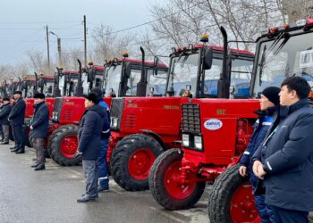 ТҮРКІСТАН: СОЗАҚ АУДАНЫНЫҢ КОММУНАЛДЫҚ САЛА ӨКІЛДЕРІНЕ 27 ТЕХНИКА ТАПСЫРЫЛДЫ.