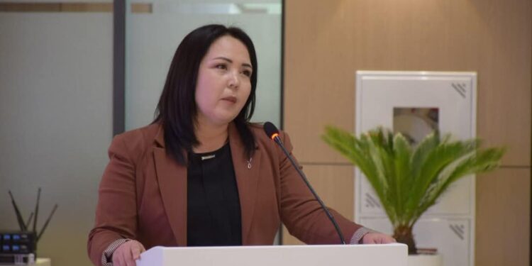 ТҮРКІСТАН: ЭТНОС ӨКІЛДЕРІНЕ МЕМЛЕКЕТТІК ТІЛДІ ҮЙРЕТУДІҢ ТИІМДІ ЖОЛДАРЫ ТҮСІНДІРІЛДІ.