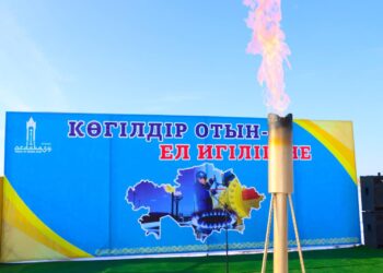 ТҮРКІСТАН: ОРДАБАСЫ АУДАНЫНДАҒЫ ШҰБАР АУЫЛЫНА ТАБИҒИ ГАЗ БЕРІЛДІ.