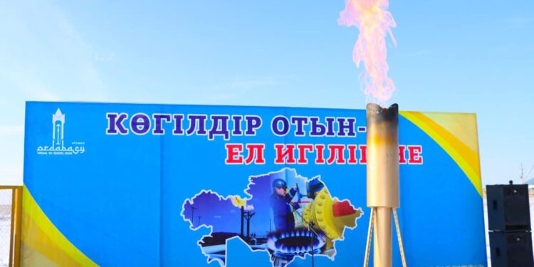 ТҮРКІСТАН: ОРДАБАСЫ АУДАНЫНДАҒЫ ШҰБАР АУЫЛЫНА ТАБИҒИ ГАЗ БЕРІЛДІ.