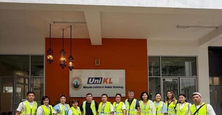 ТҮРКІСТАН ОБЛЫСЫНЫҢ ҰСТАЗДАРЫ СИНГАПУР МЕН МАЛАЙЗИЯДА БІЛІМІН ЖЕТІЛДІРДІ.