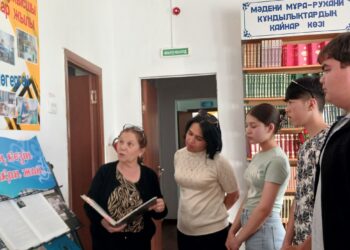 «Еңбекпен ел көгерген» атты кеңейтілген кітап көрмесі. Кентау қаласында.