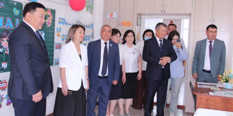 «БІЛІМІМ-ОТАНЫМА»Махмуд Қашғари атындағы мектеп-лицейде.