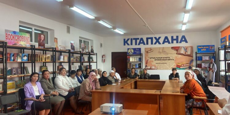 Ә.Сығай атындағы жалпы білім беретін мектебінде “Әкем — тірегім, анам — жүрегім» тақырыбында педагог-психологтардын қатысуымен бала тәрбиесі бойынша ата-аналармен бас қосу өткізілді.