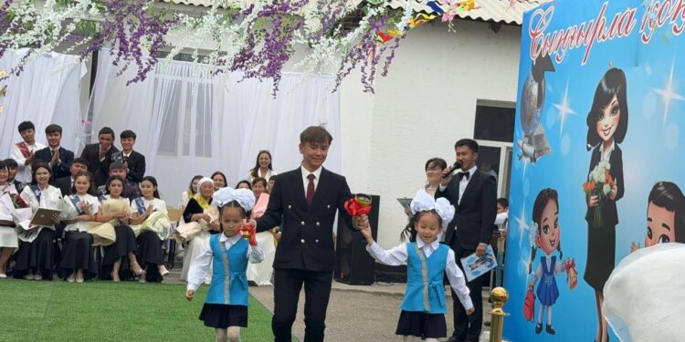 «Мектебім саған мың алғыс» салтанатты жиыны. Сауран ауданы.
